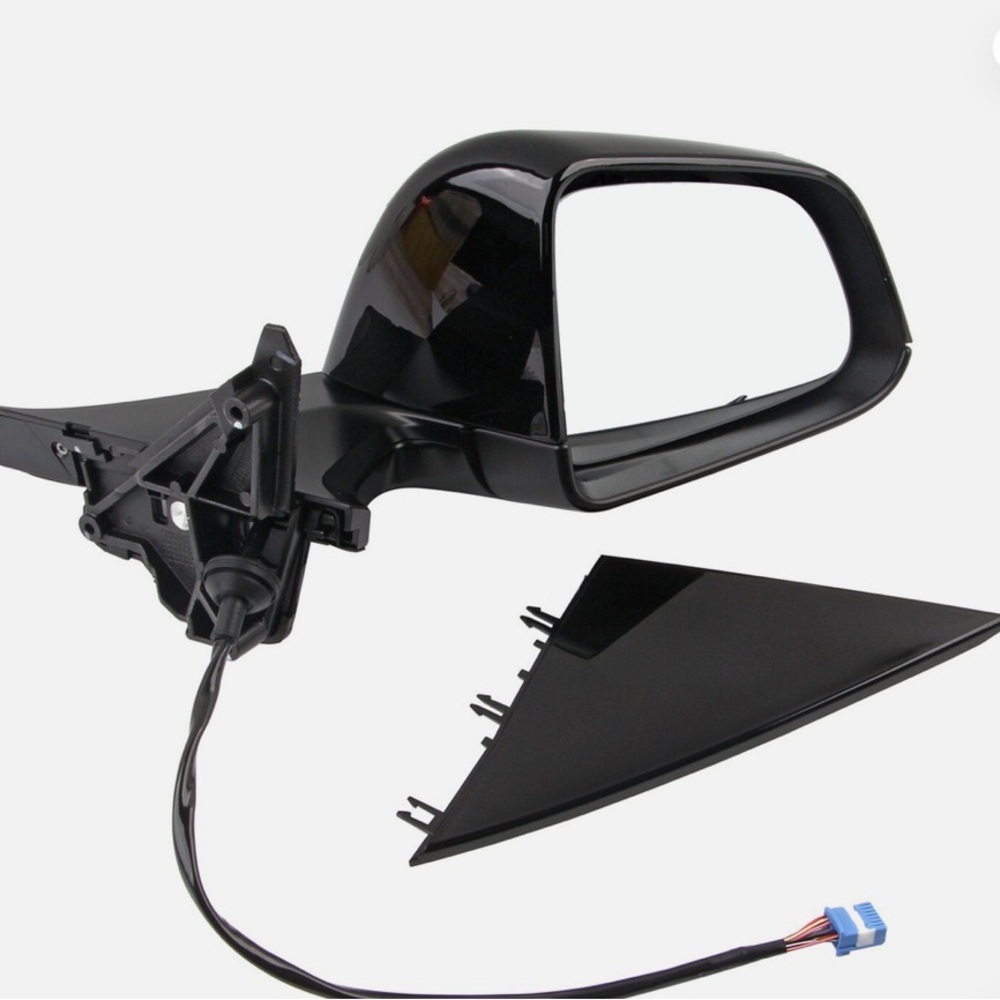 Tesla Glossy Black In-Mirror Video System